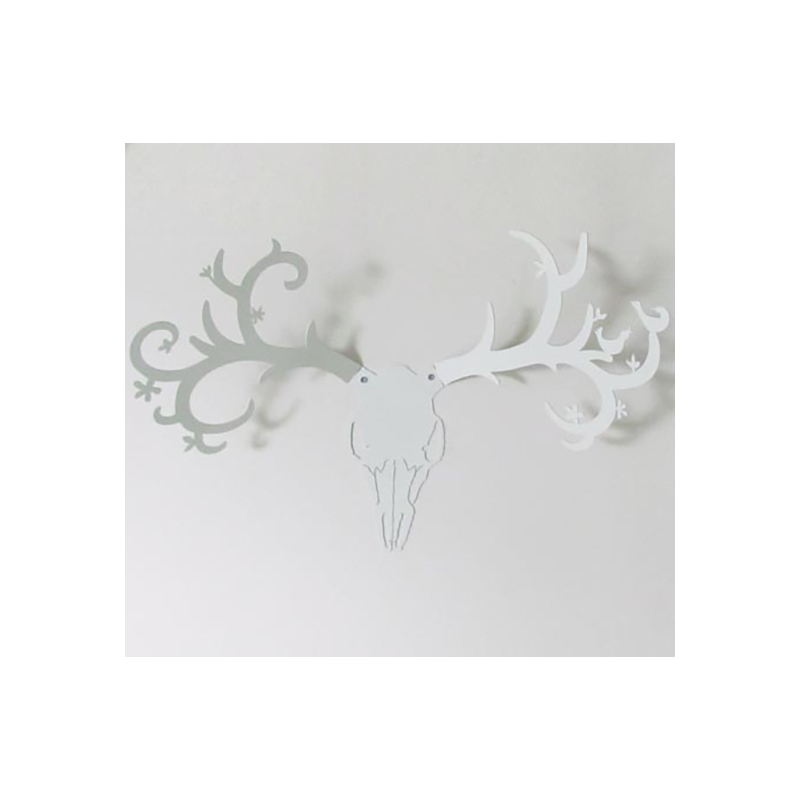 D639-REINDEER-SKULL.jpg