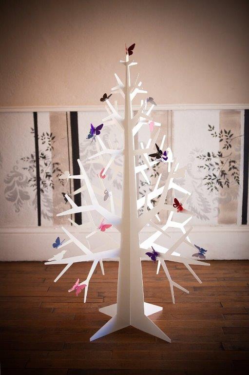 T03-STICKTREE-LARGE.jpg