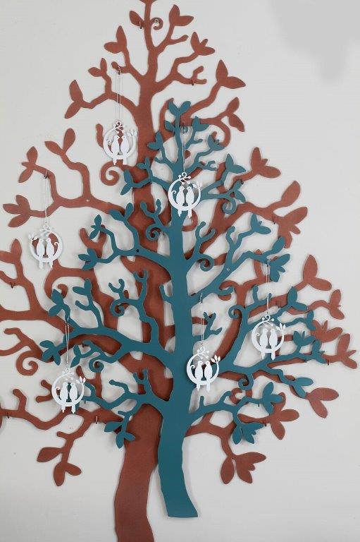 T06-WALL-TREE.jpg