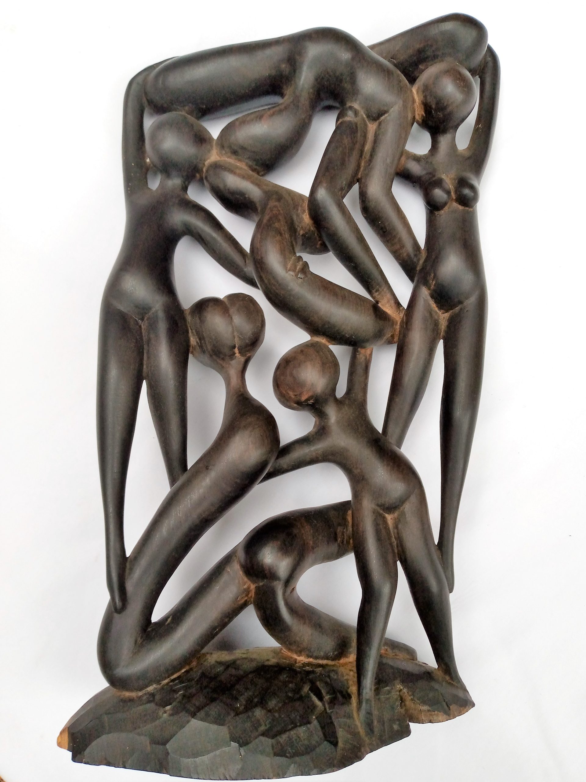sculpture-scaled-1.jpg